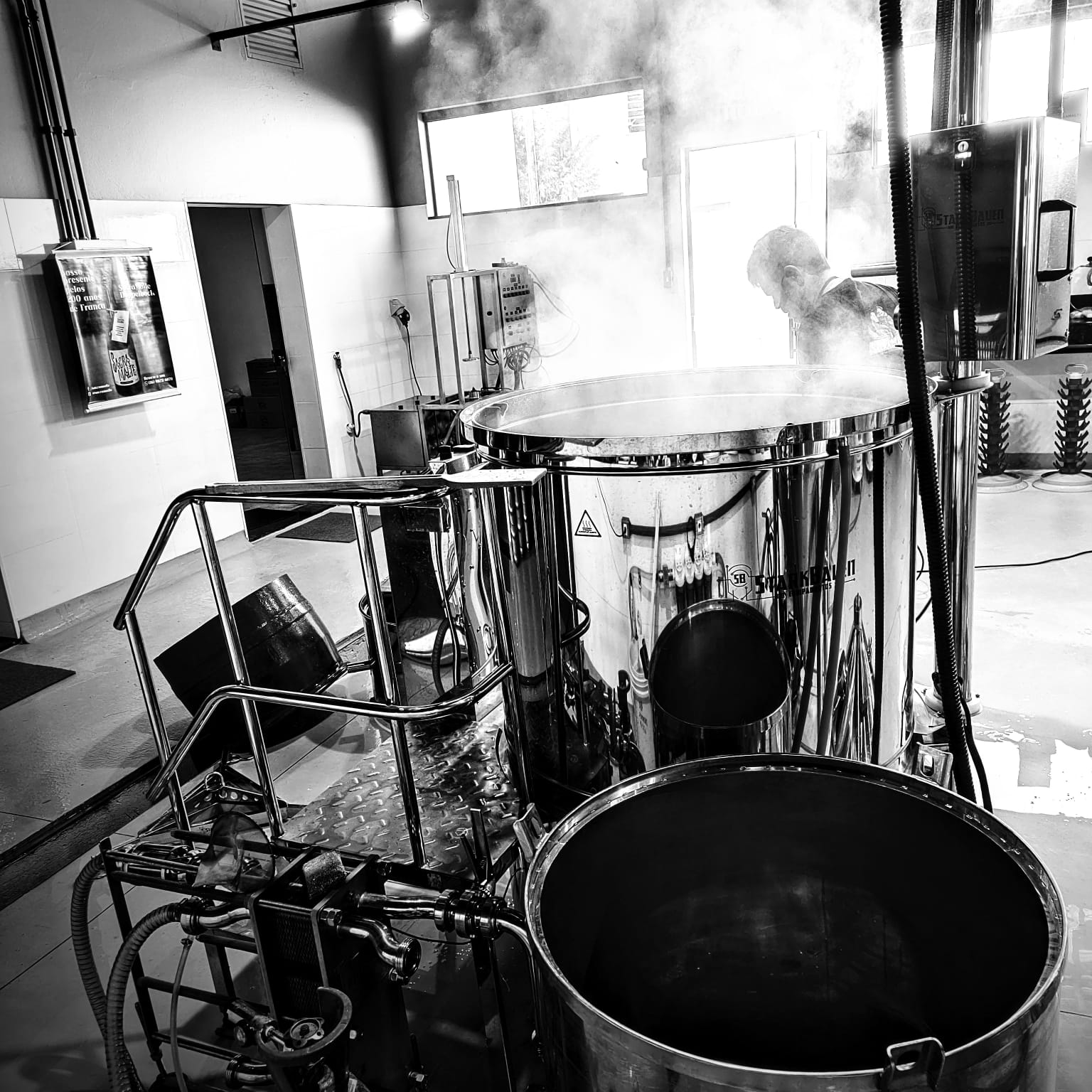 WhatsApp Image 2025-12-15 at 09.49.01 (1)