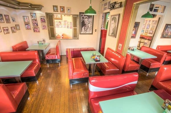 restaurante-bistro-retro